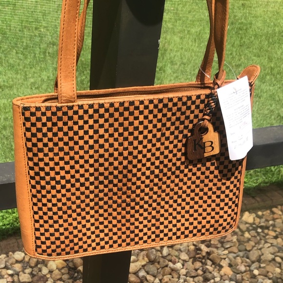 KB Colombian Hand Woven Leather Checkered Shoulder Purse (Natural/Black/1025) - Picture 5 of 6